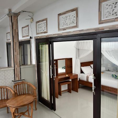 Warung Ombak Homestay アメッド エクステリア 写真